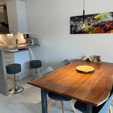 Berliner Hof 3-zi-wohnung Mit Meerblick Und Strandlage An Der Promenade דירה *